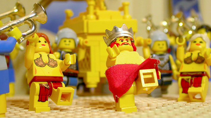 David Exposes Himself Before God